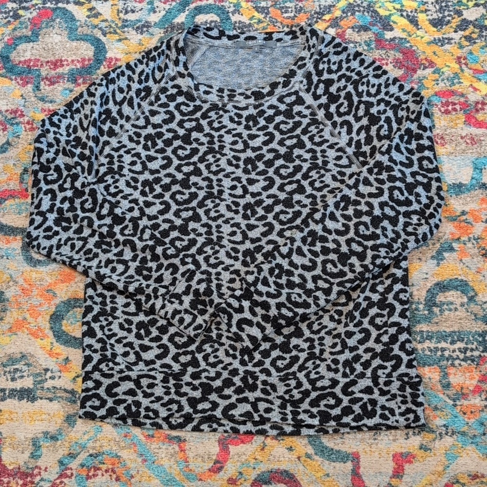 Coin 1804 Long Sleeve Knit Leopard Print Top Crew Neck